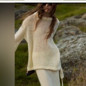 NWT!  ZARA WOOL AND ALPACA BLEND DRAWSTRING WAIST KNIT oversized SWEATER